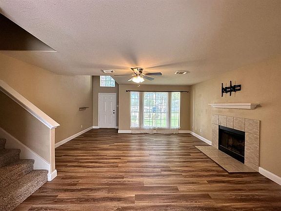 4th image of 10723 Scenic Dr