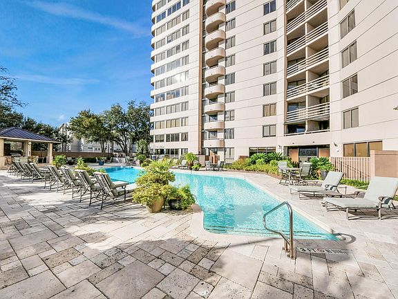3rd image of 3525 Sage Rd APT 1503