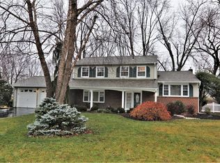 568 Dutch Neck Rd, East Windsor, NJ 08520