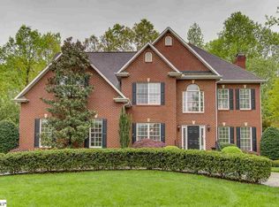 808 Ladykirk Ln, Greer, SC 29650