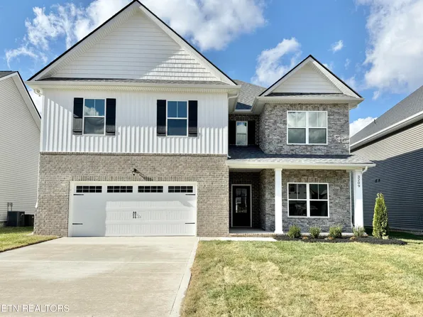 3209 Song Sparrow Dr, Maryville, TN 37803