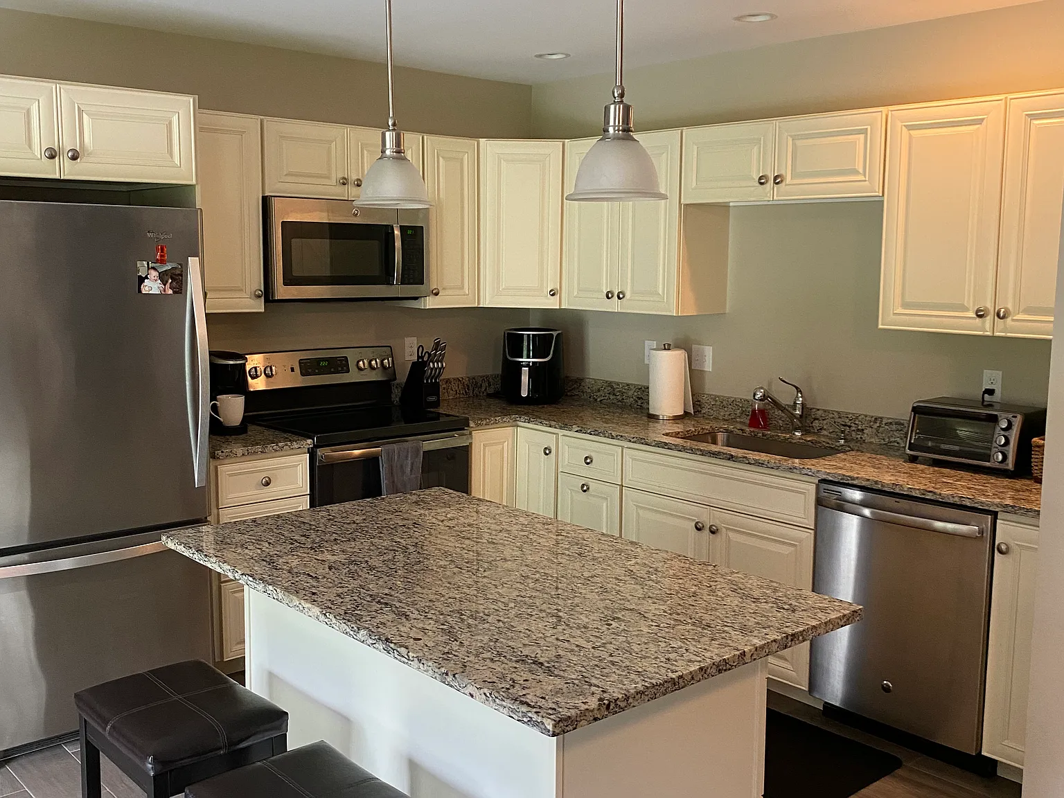4 Provost Dr — Photo 3