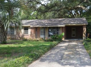 36 Silva Dr NW, Fort Walton Beach, FL 32548