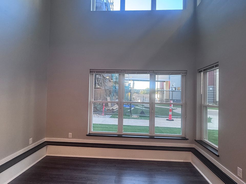 1st image of 33-35 Howard St #1