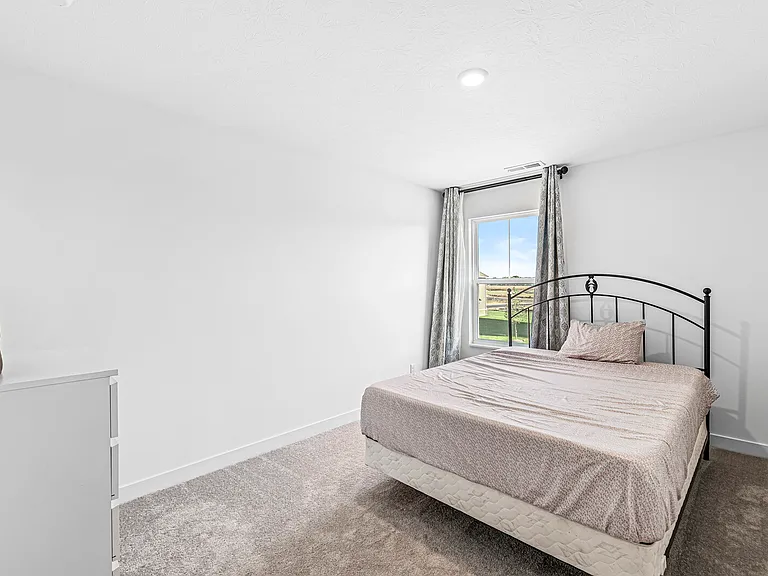 2240 Bauer Creek Dr — Photo 37