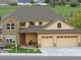 5200 Hershey Ln, West Richland, WA