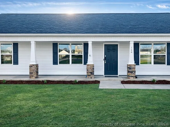 140 Denning Farms Ln, Benson, NC 27504