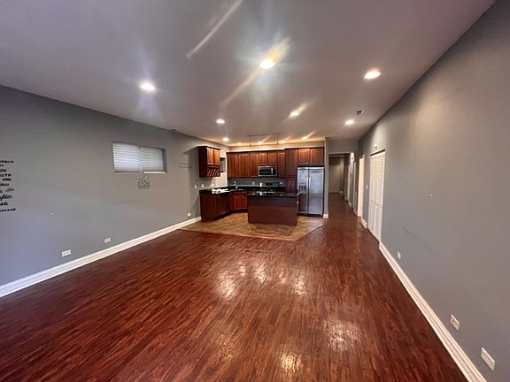 2nd image of 5170 S Michigan Ave Unit 1S