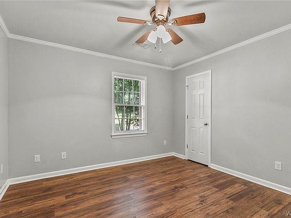 5th image of 5515 Golden Pond Ave