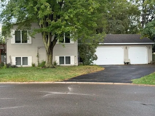 1785 Thury Ct, White Bear Lake, MN 55110