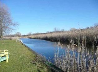 9315 Maynard Rd, Algonac, MI 48001