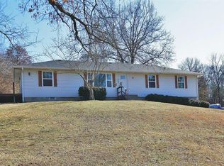 6820 N Bell Rd, Columbia, MO 65202