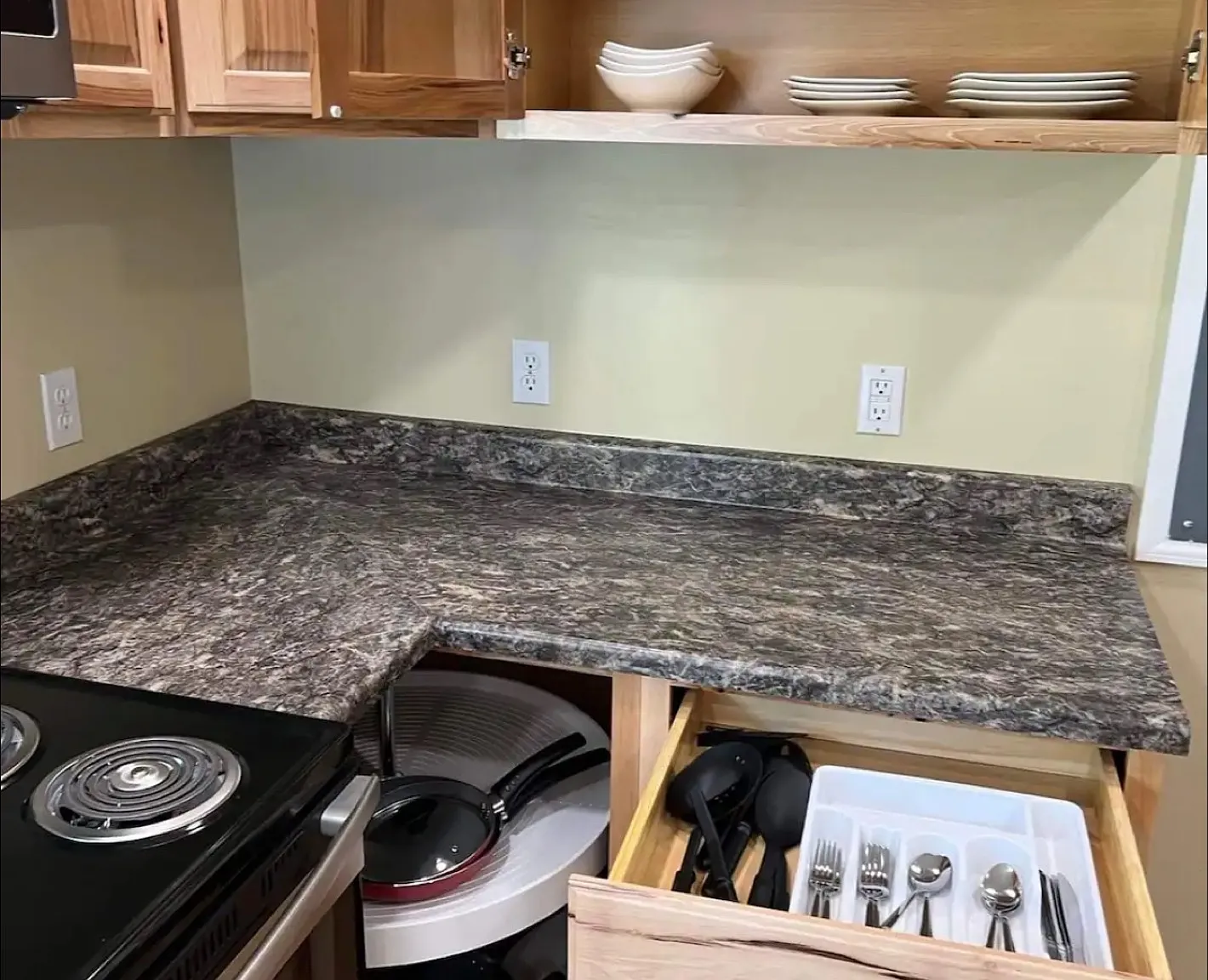 2 bed, 728 sqft, $1,850 — Photo 3