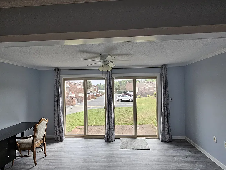 10 Little Hollow Ln — Photo 18