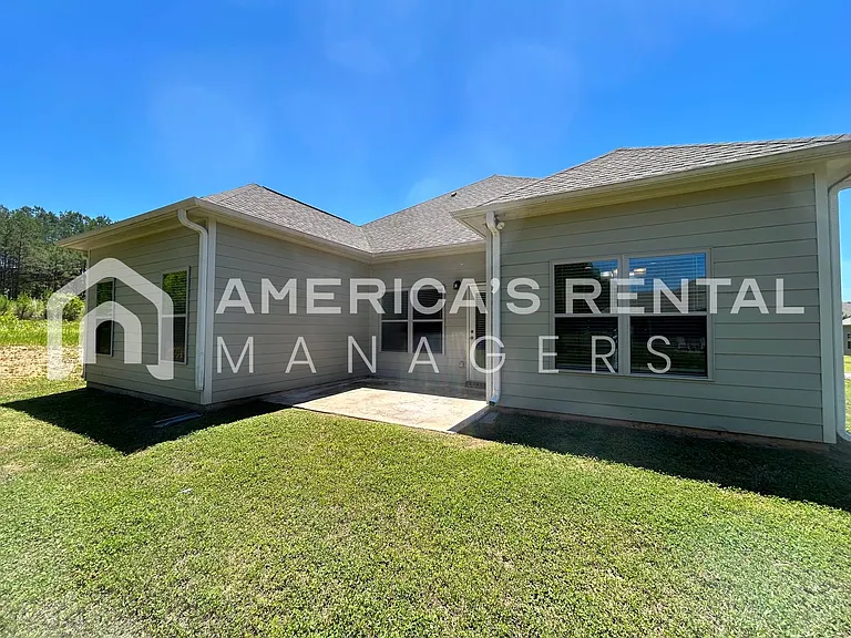 15597 Crimson Ridge Cir — Photo 37