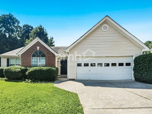 1300 Wilkes Crest Dr, Dacula, GA 30019