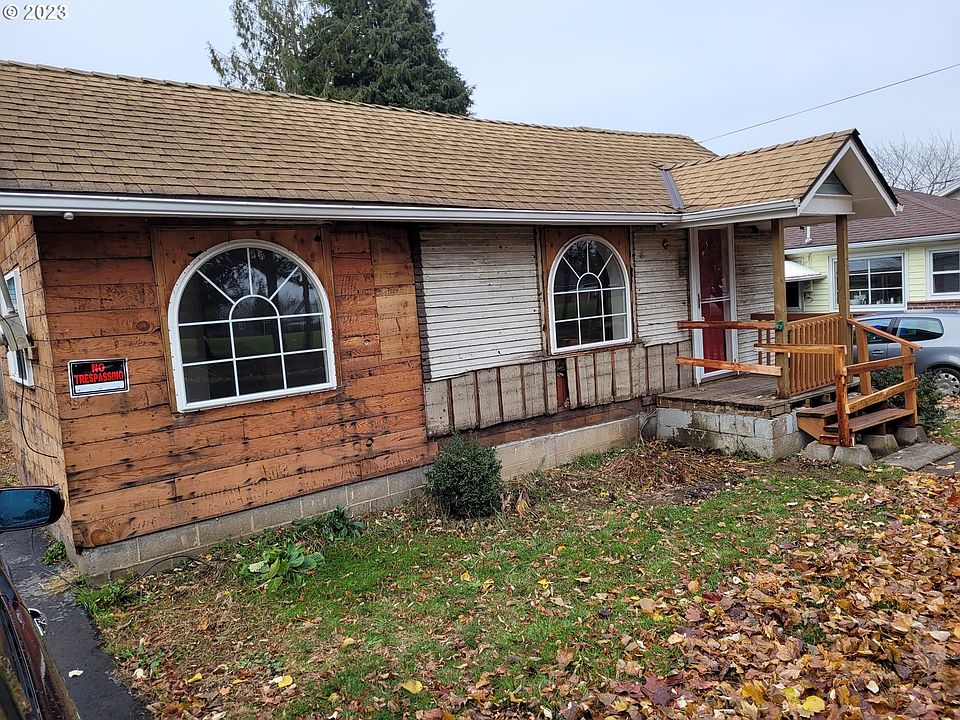 2nd image of 4203 NE 66th Ave
