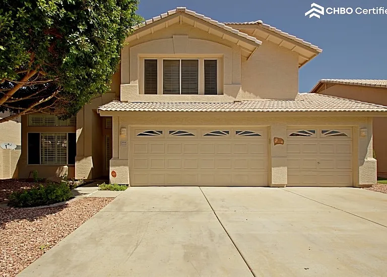 Executive
Glendale Mid-Term Rental