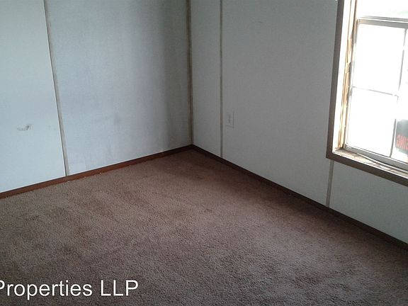 5th image of 323 Lovette St