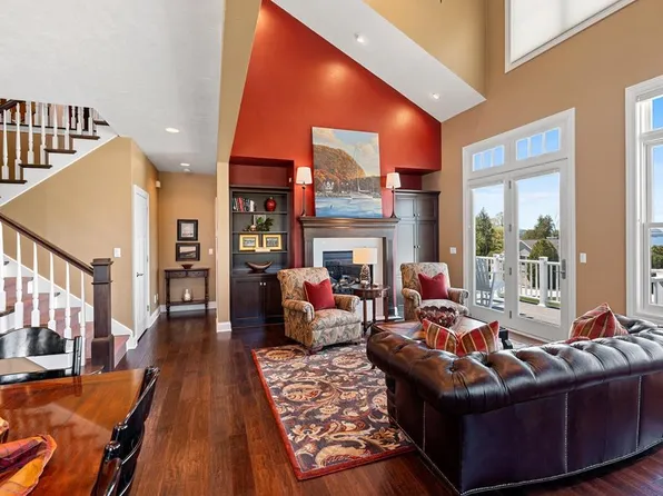 11000 Liberty Park Cir W #23, Sister Bay, WI 54234