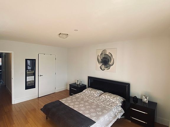 2nd image of 25-87 37th St #4Q
