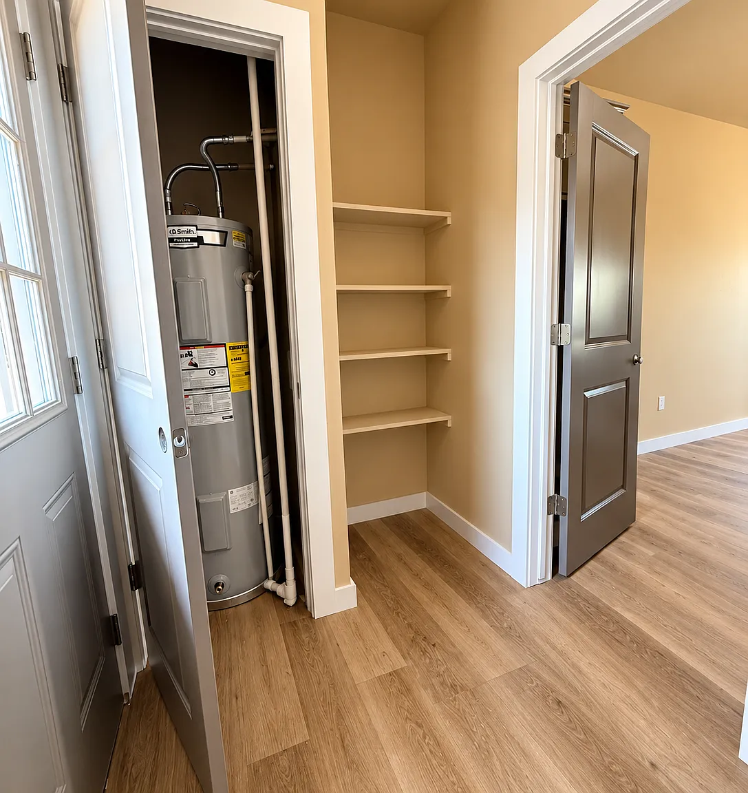 2 bed, 865 sqft, $1,275 — Photo 4