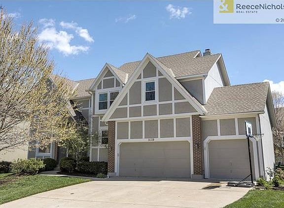 3rd image of 14319 Woodward St