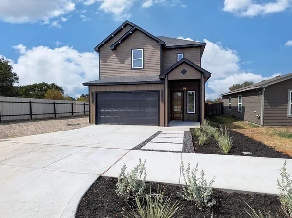 1530 Langston St, Fort Worth, TX 76105