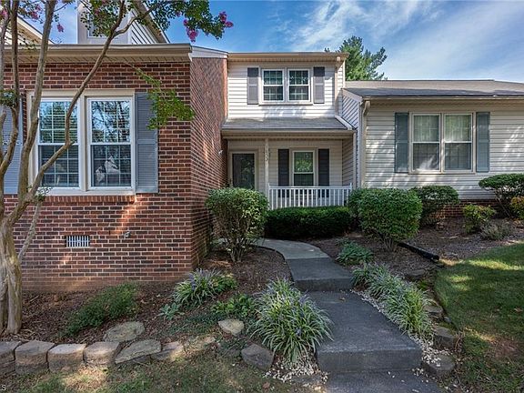 2nd image of 1853 N Winds Dr