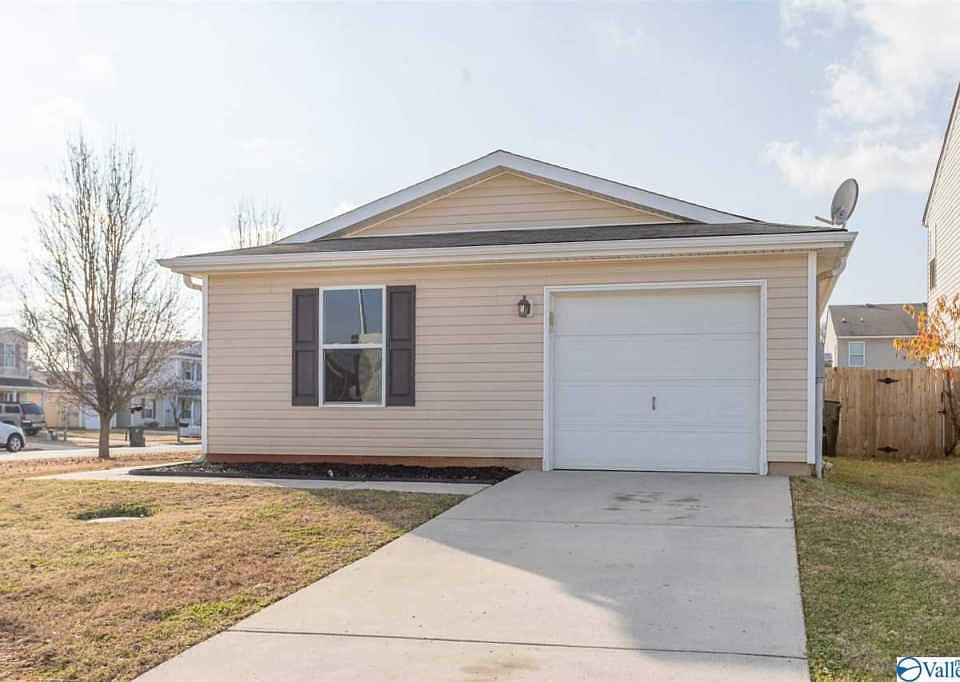 1st image of 100 Springbok Dr