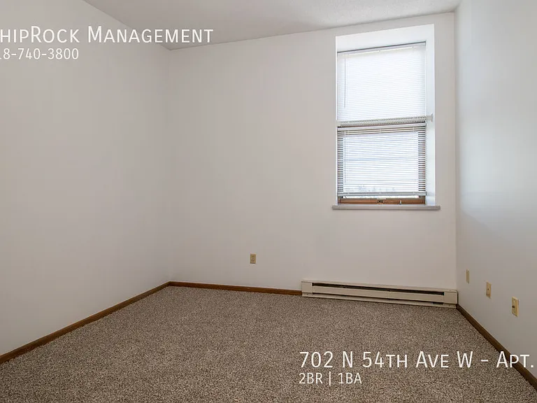 702 N 54th Ave W #6 — Photo 8