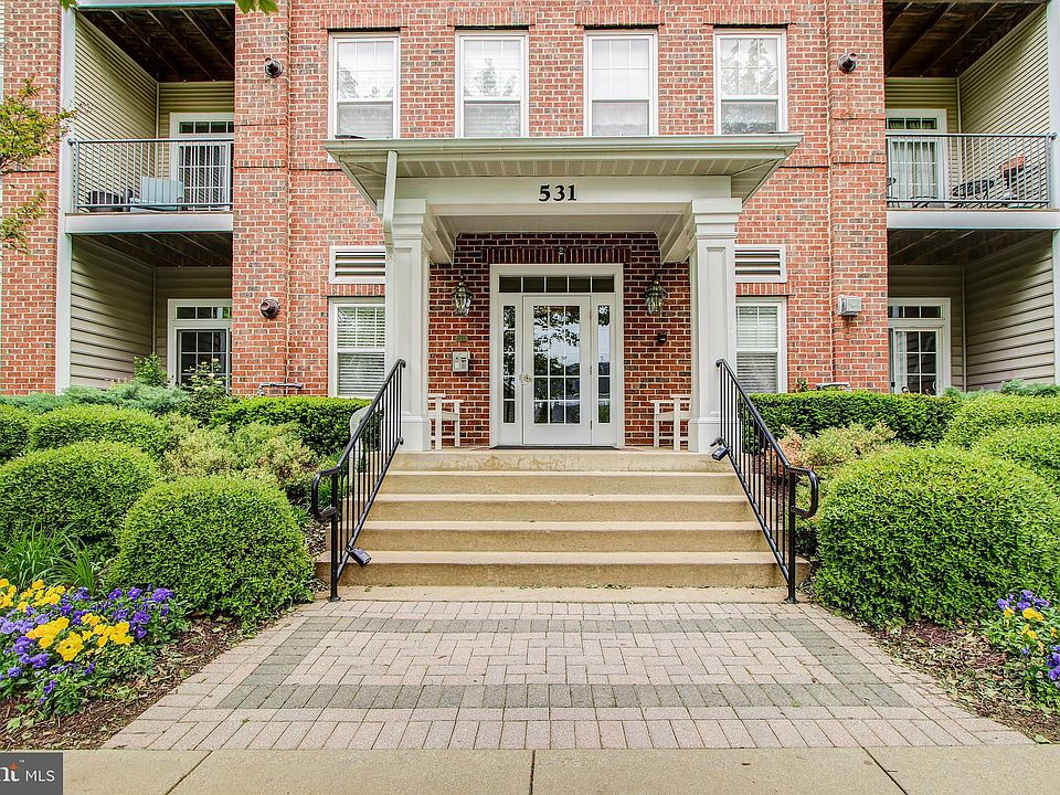 1st image of 531 Lawson Way APT 206