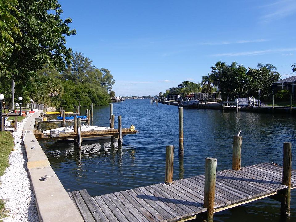 Boat slip outside your door