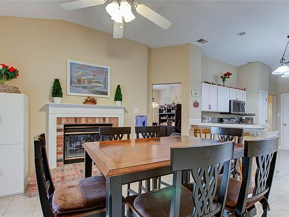 5th image of 19405 Mimosa Ct