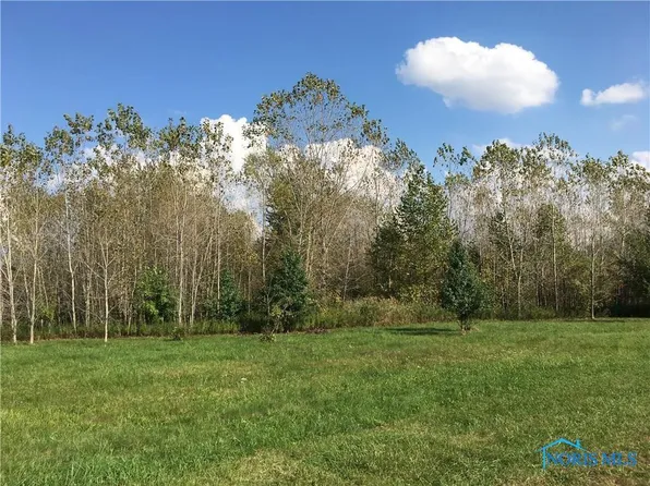 7861 Old Sycamore Ln, Sylvania, OH 43560