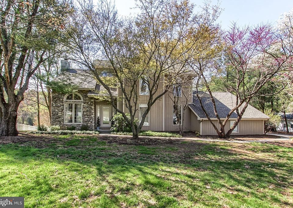 1st image of 277 Alpat Dr