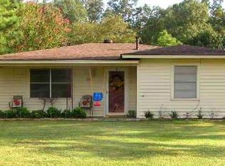 635 Texas St, Avery, TX 75554