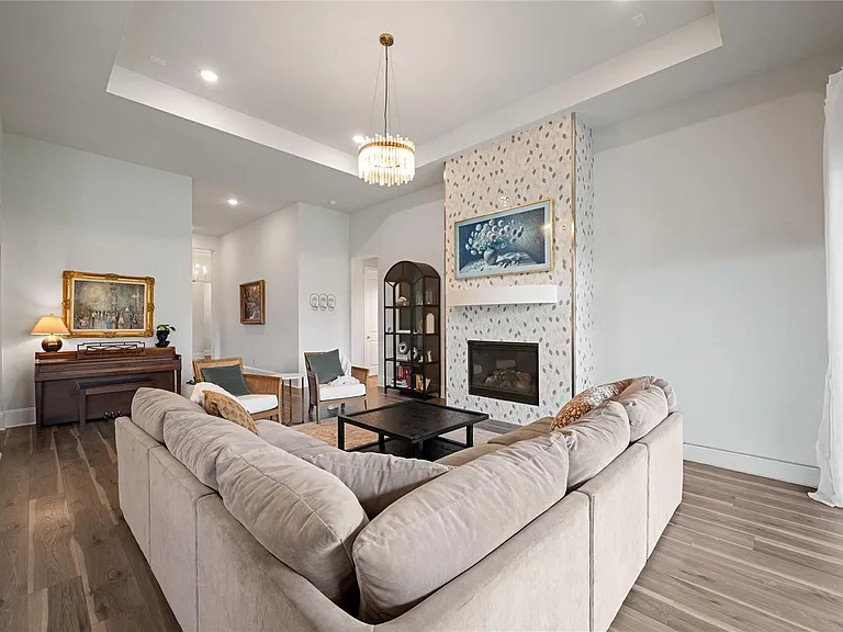 622 Platinum Stone Ln — Photo 8