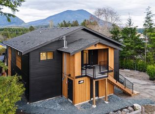 1683 Larch Rd #201, Ucluelet, BC V0R3A0