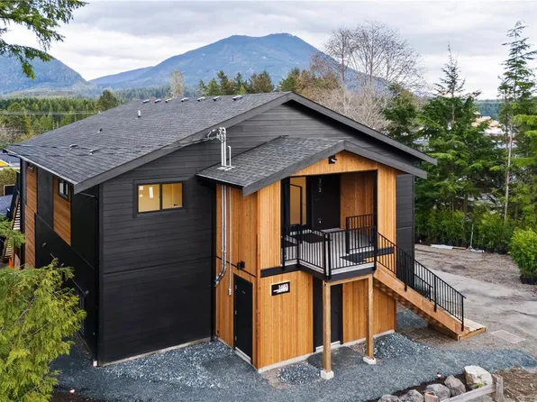 1683 Larch Rd #201, Ucluelet, BC V0R 3A0