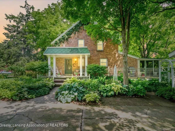 4356 Harris Rd, Williamston, MI 48895