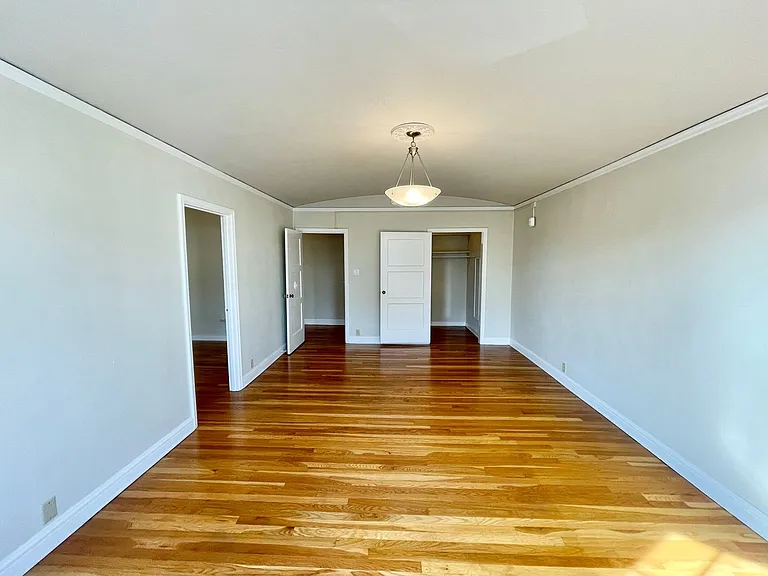 3255 Broderick St #7 — Photo 20