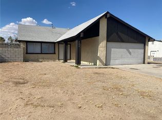 2049 Harvard Dr, Barstow, CA 92311