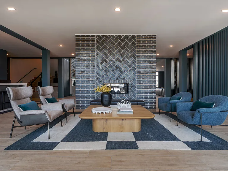 Clubhouse Entrance Lounge