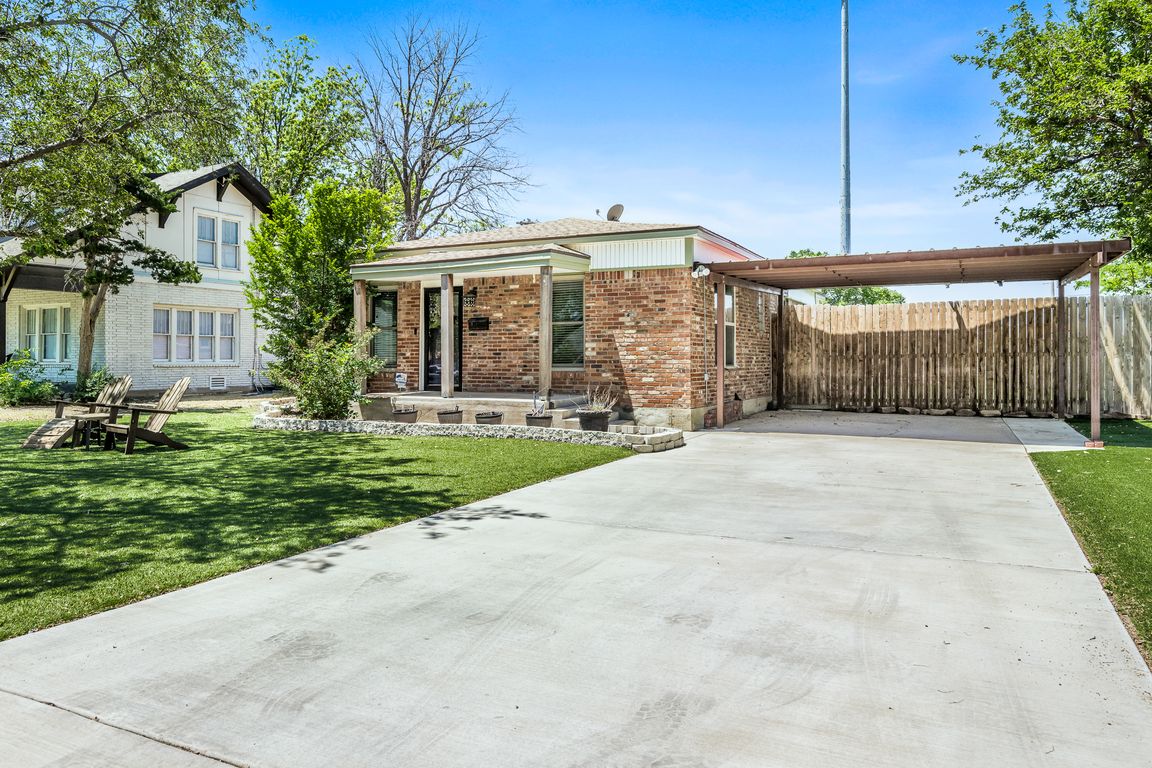 3314 Kingston Rd 01