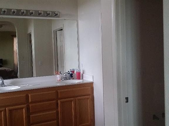3rd image of 1349 Oregon Creek Way