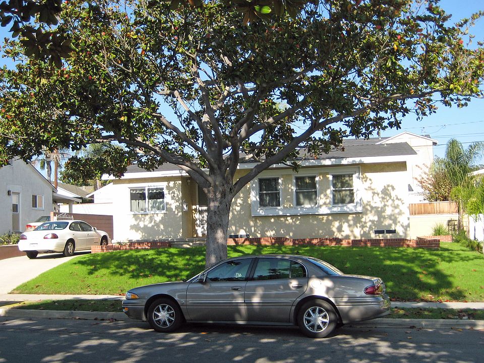 1st image of 5011 Merrill St