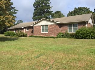 718 Brougham Rd, Fayetteville, NC 28311