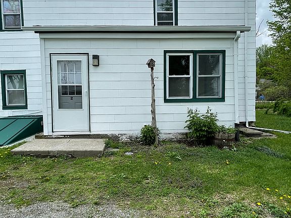 Private back entrance to apt