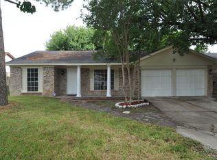 11226 Sharpview Dr, Houston, TX 77072